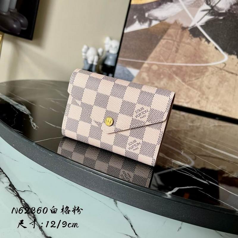 LV Wallets 260